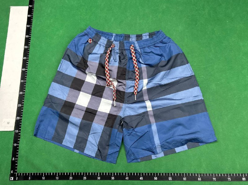 Burberry shorts  -2