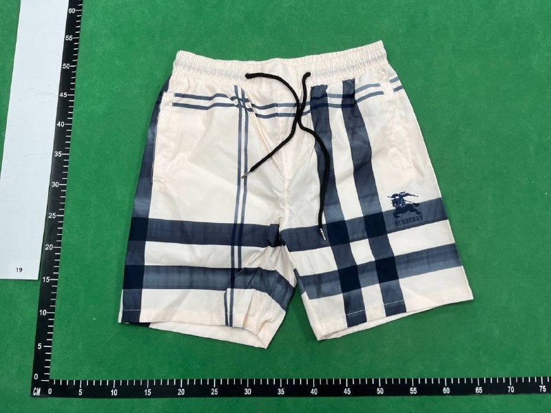 Burberry shorts  -3