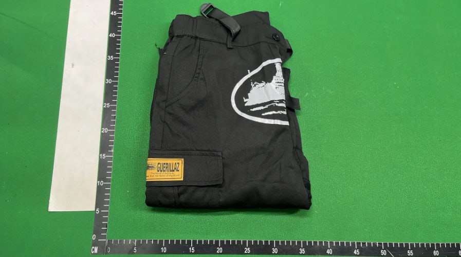   corteiz  shorts -4