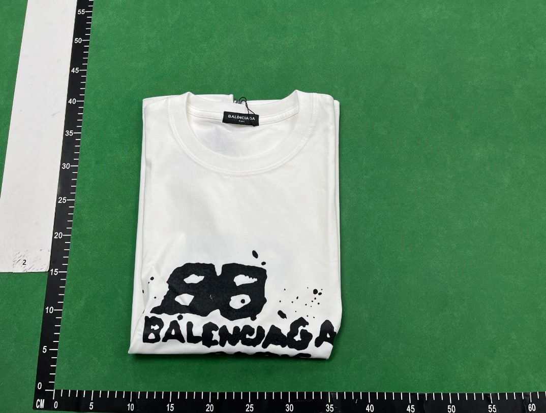  Balenciaga T-shirT -2