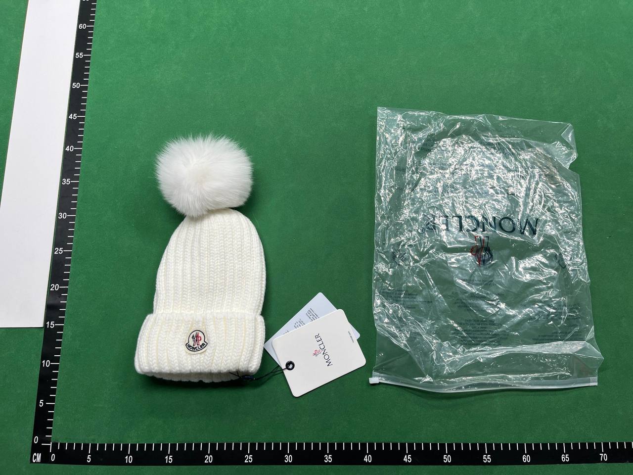  moncler beanie -2