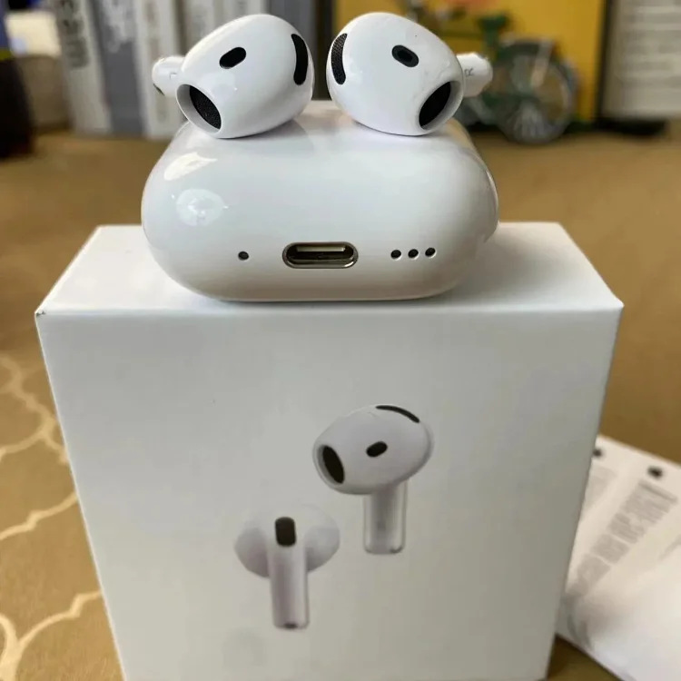  AirPods 4 ANC 