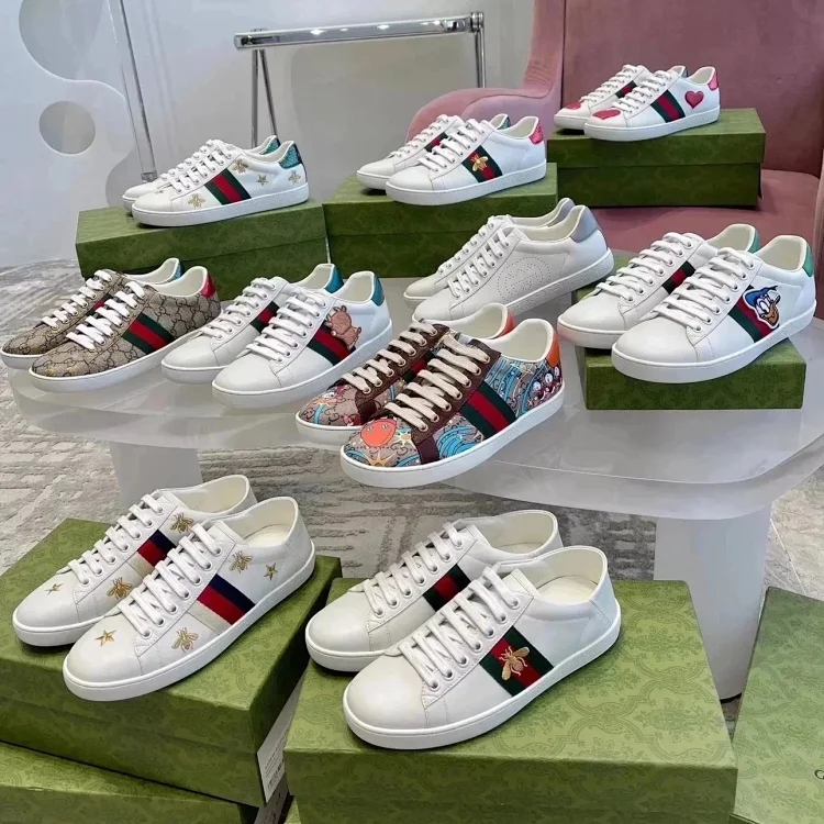 UCCI shoe