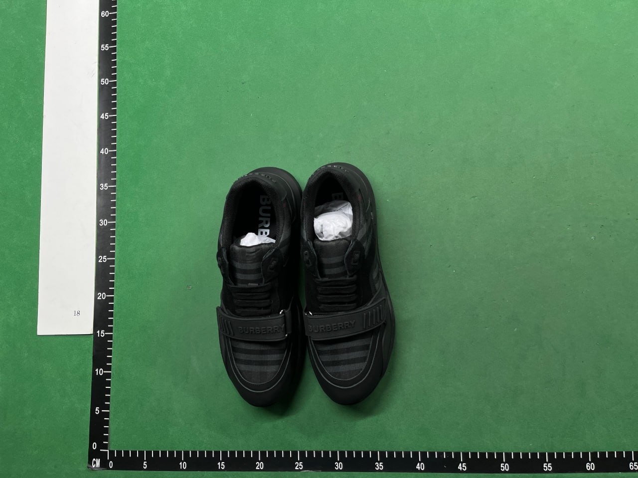 Burberry shoes TOP -2