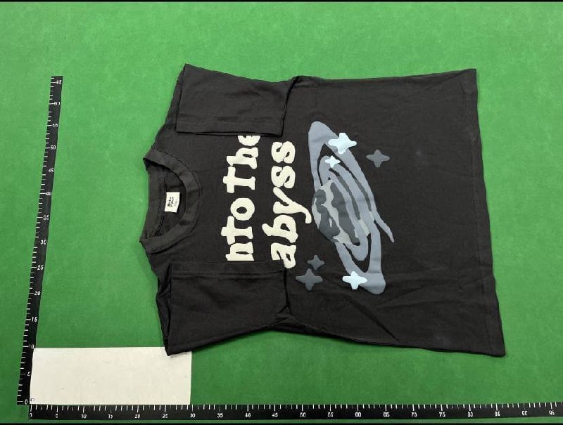 Broken planet Tee -4