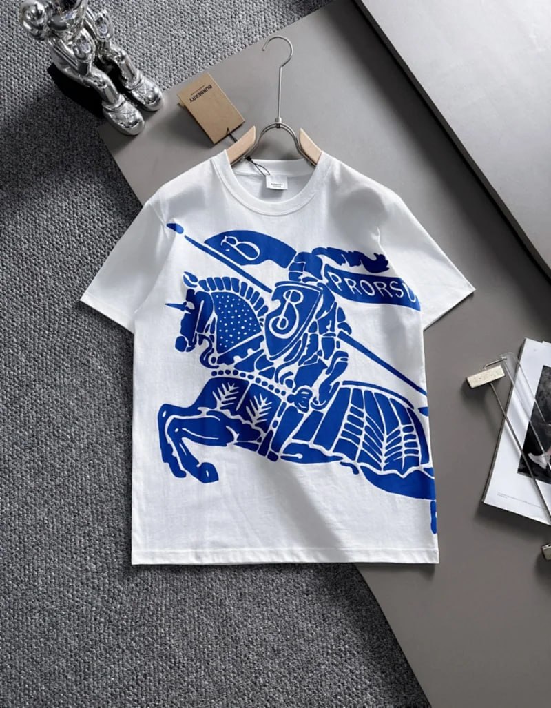  Burberry Tee -3