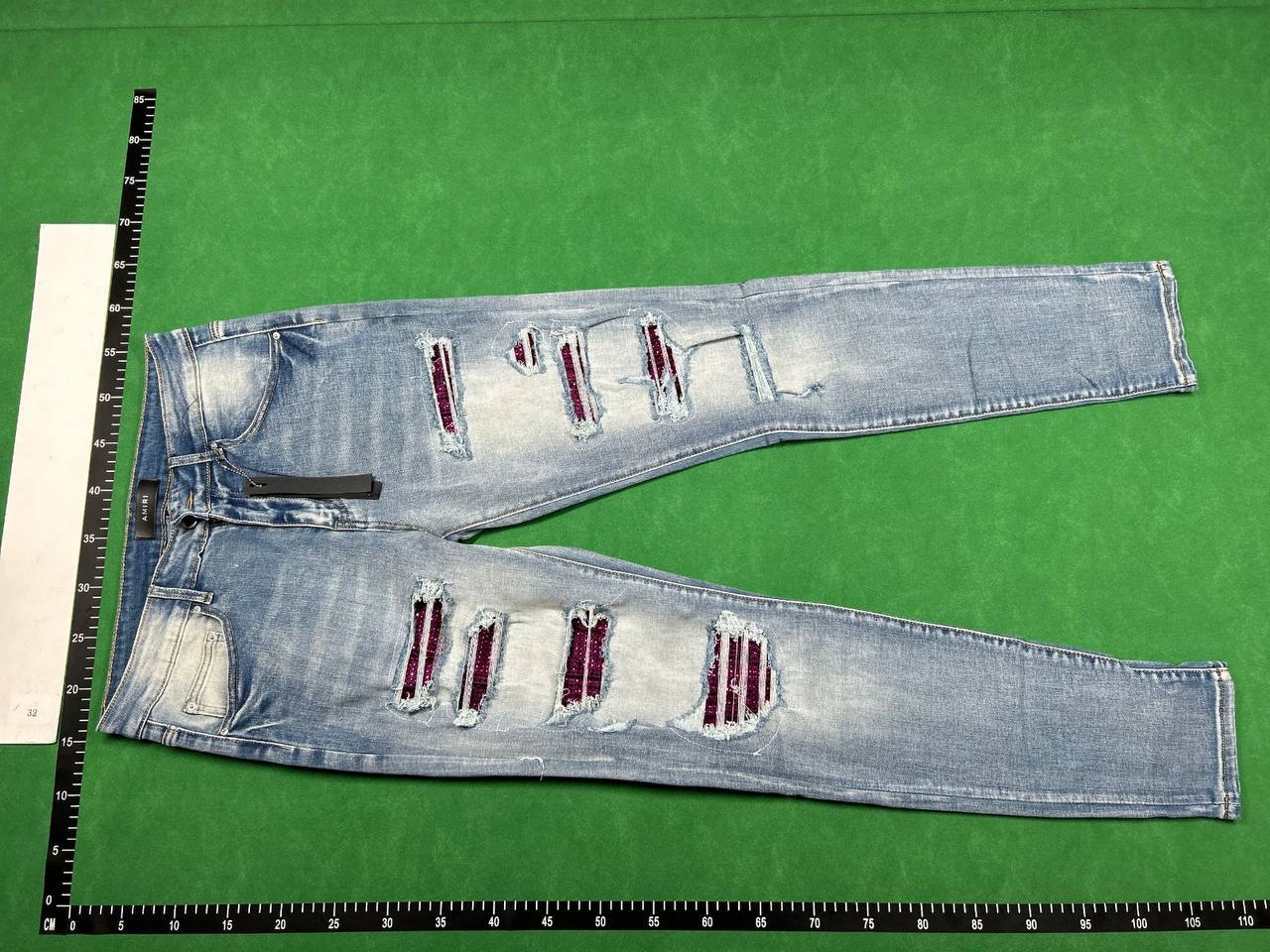 CN25 AMIRI Jeans -2