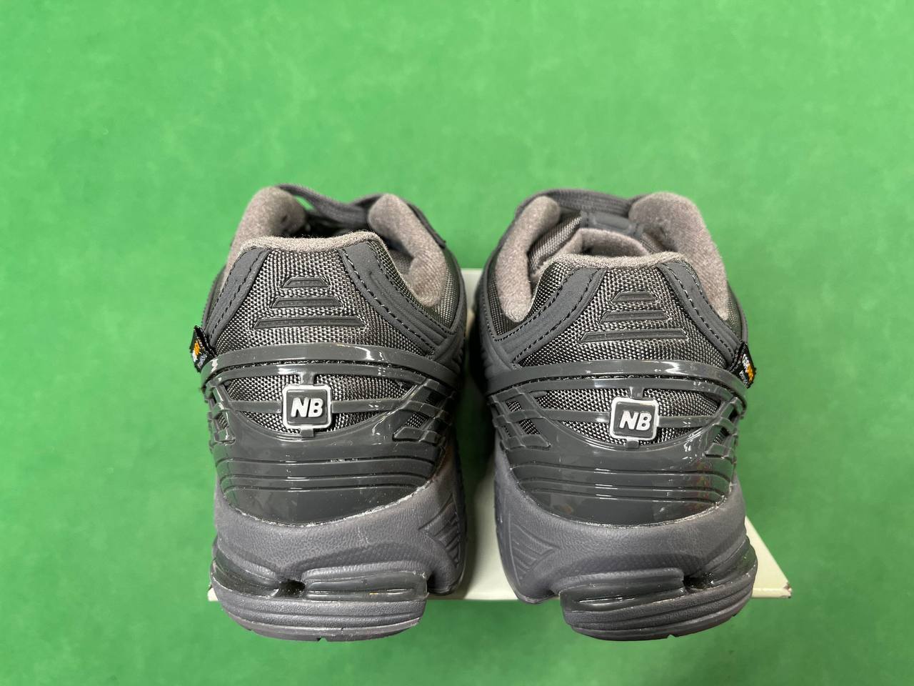 New balance 1906  -4