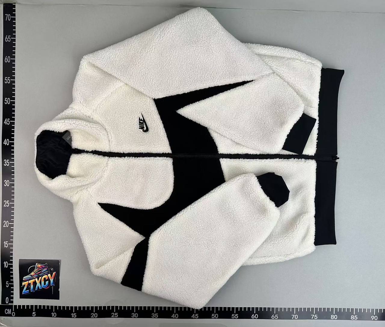 Nike cashmere sweater -4