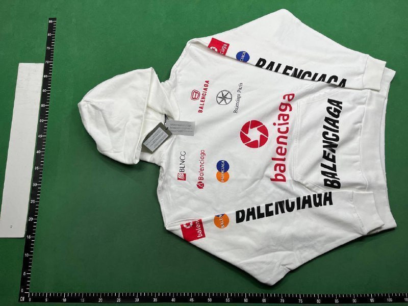  Balenciaga hoodie -3