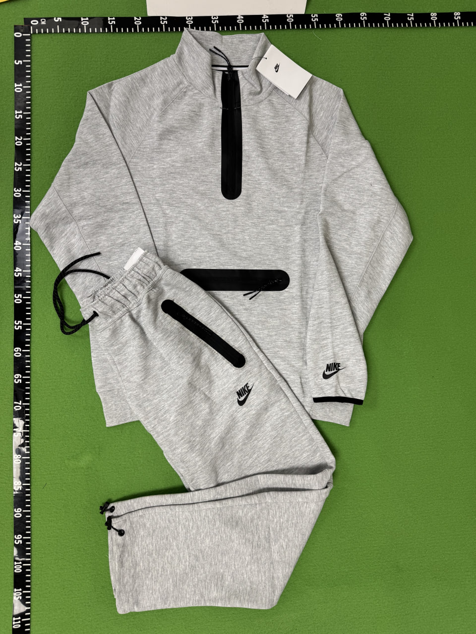 NiKE shorts/T-shirts /Down vests/Suits/Sun protection jackets/Hoodie -4