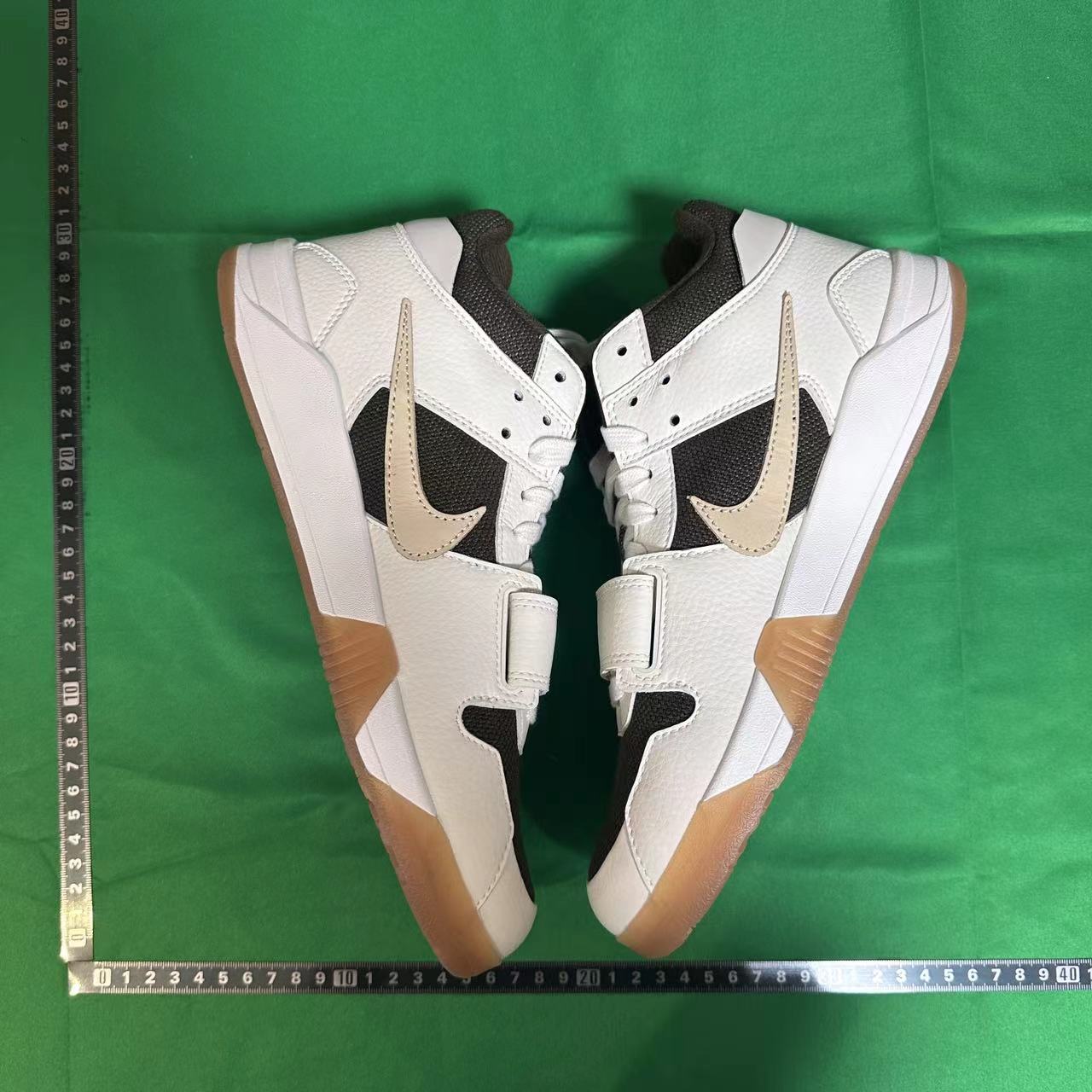 Travis Scott x Jordan Jumpman Jack -2