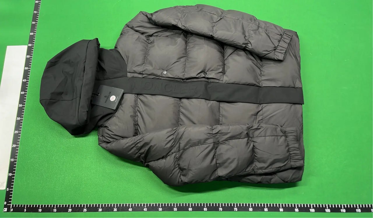 Moncler Puffer -2