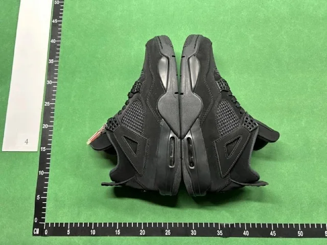  AJ4 (Gift 1 pairs of socks) -3