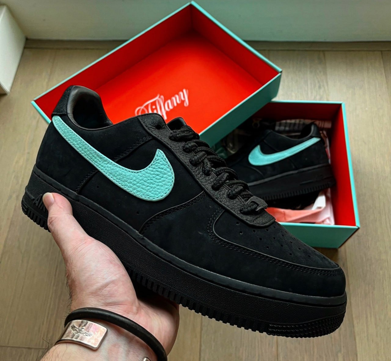  Force 1 Tiffany -3