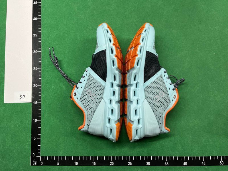  on cloud shoes (30 CP) -4