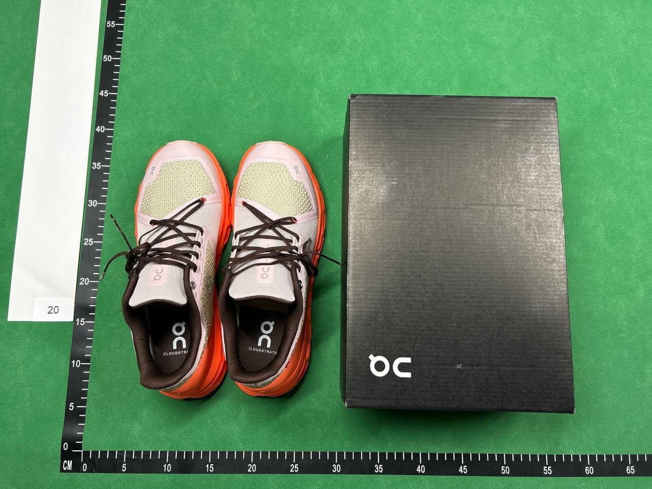  on cloud shoes (30 CP) -3