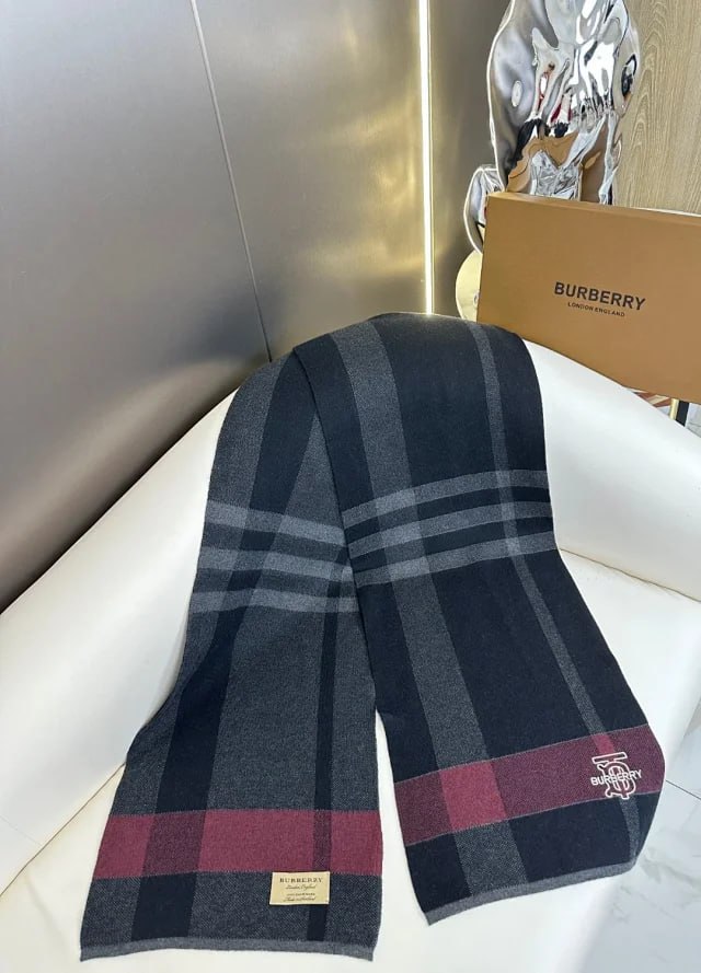 LV Louis Vuitton Burberry scarf (33 styles) -3