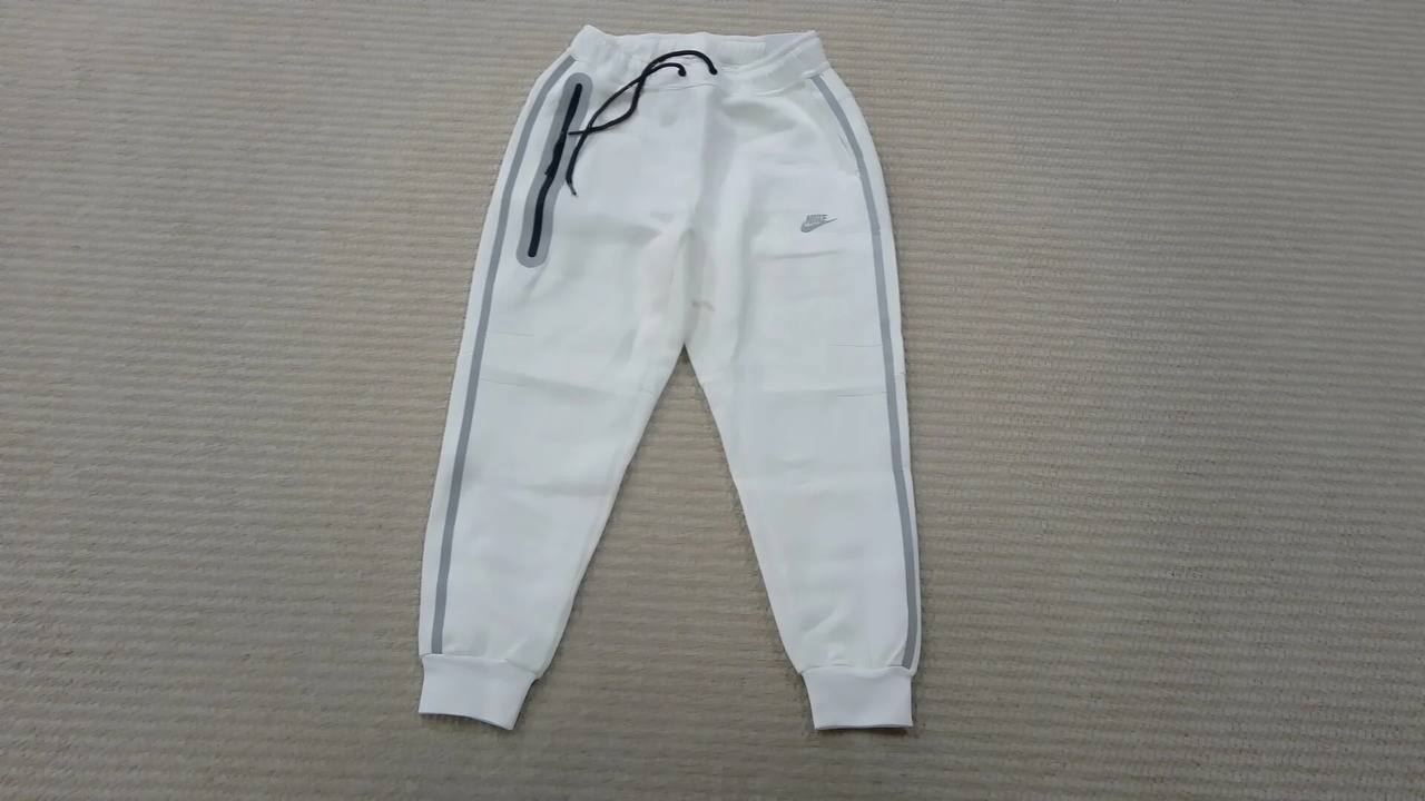 Nike Tech Fleece Reflective -3