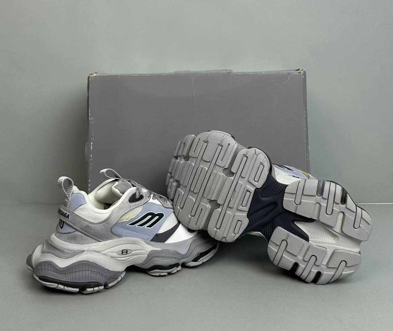 Balenciaga Cargo Sneakers -2