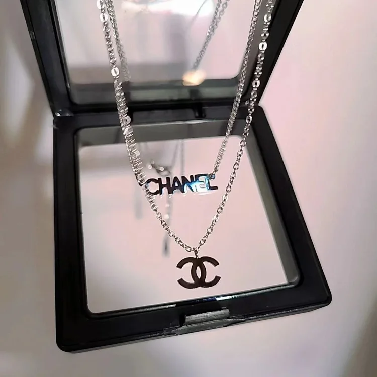 Article:Chanel Fashion Necklac