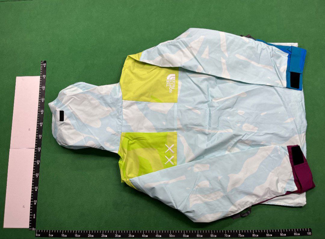 ARC’TERYX. Jacket -3