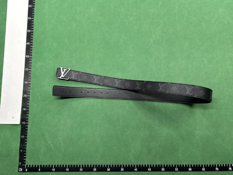 LV Burberry belt -2