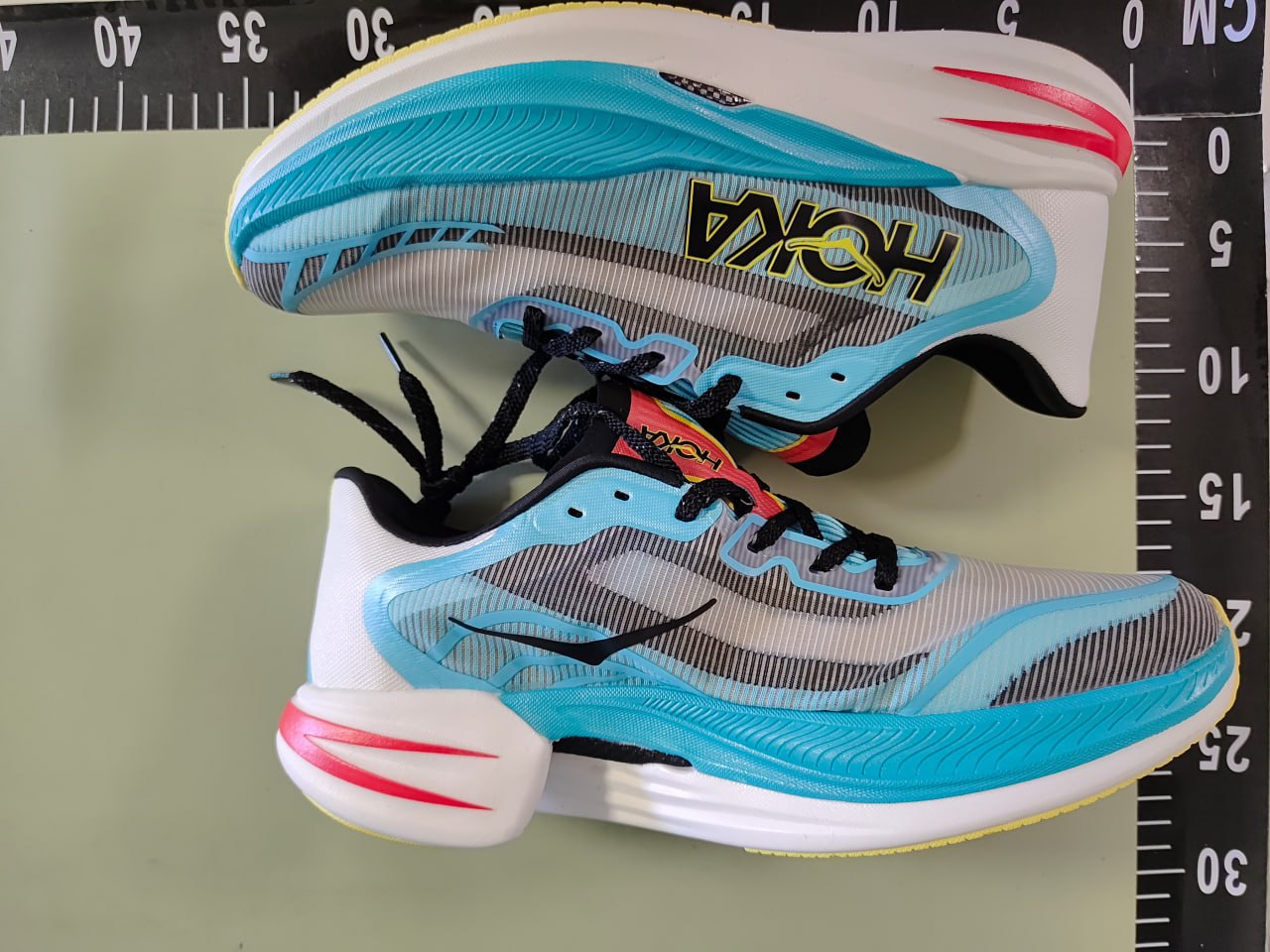 HOKA M CLIFTON 9 -2