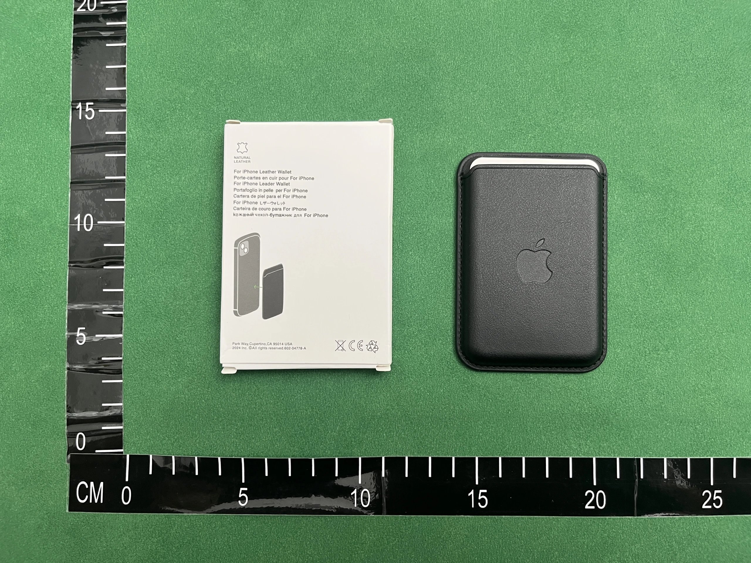 iPhone MagSafe Wallet Case -4