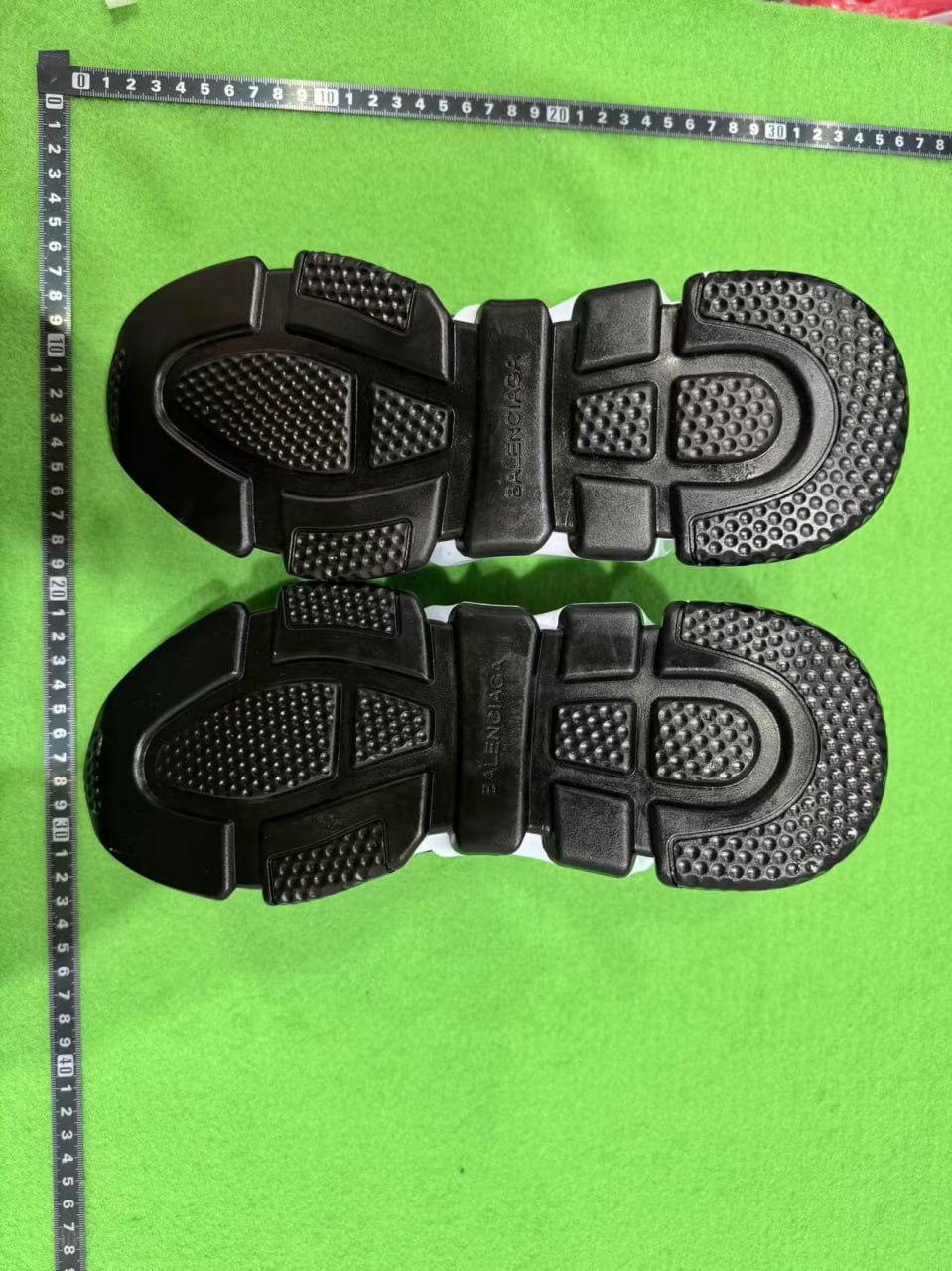 Balenciaga Speed shoes -4