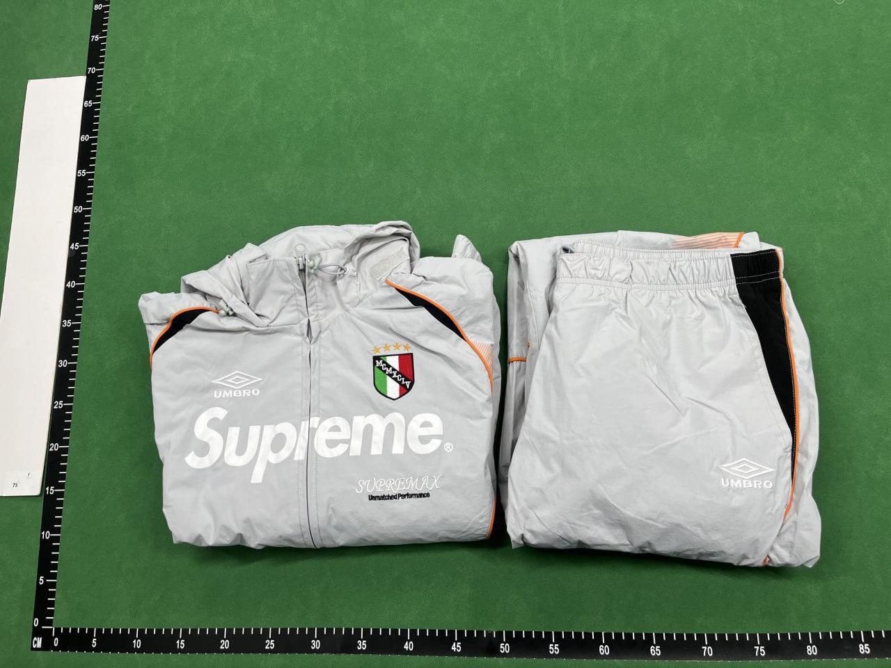 Supreme SS22 Week 11 x umbro -4