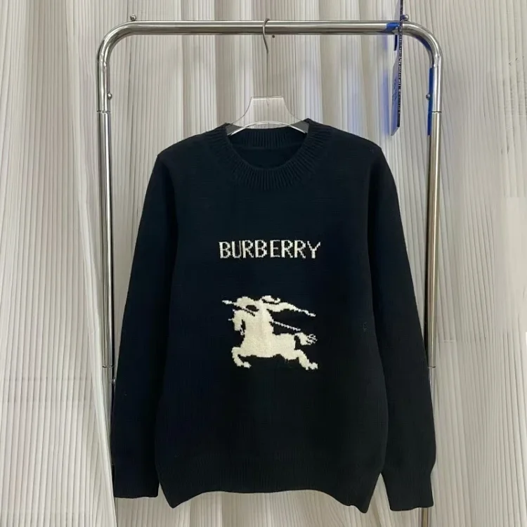 Burberry sweater