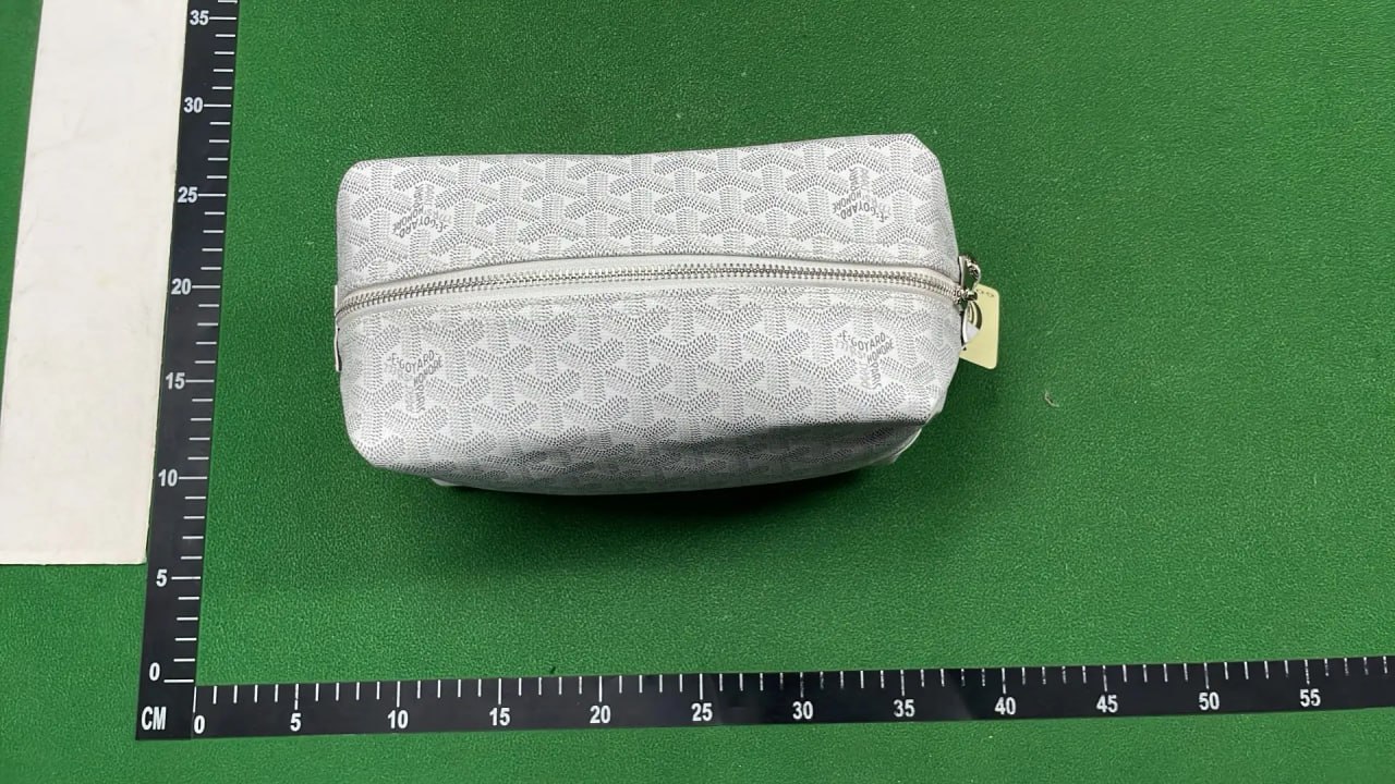  Goyard Shoulder Bag   -3