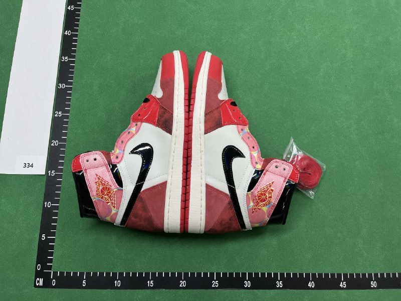 Jordan 1 -4