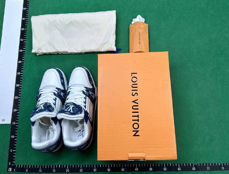 LOUIS VUITTON trainer -2