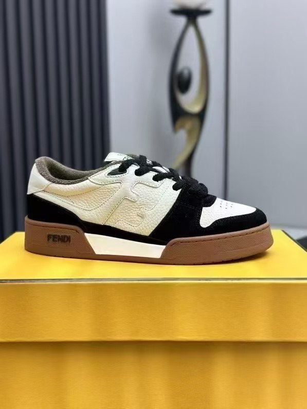 FENDI shoes -4