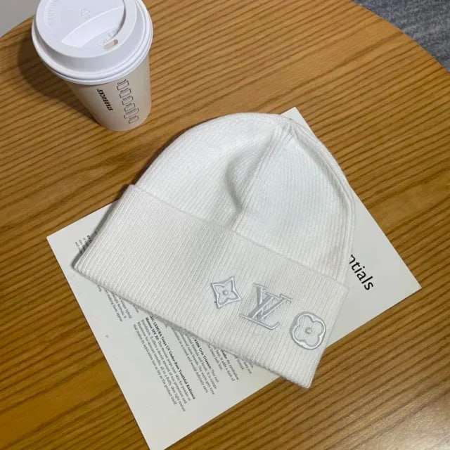 LV wool hat -2