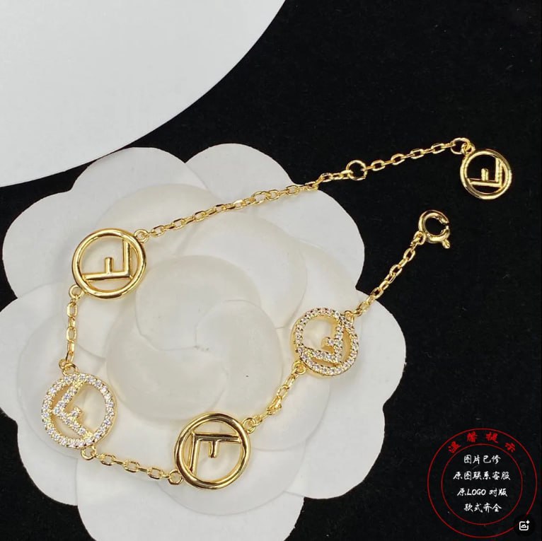 Fendi bracelet -4