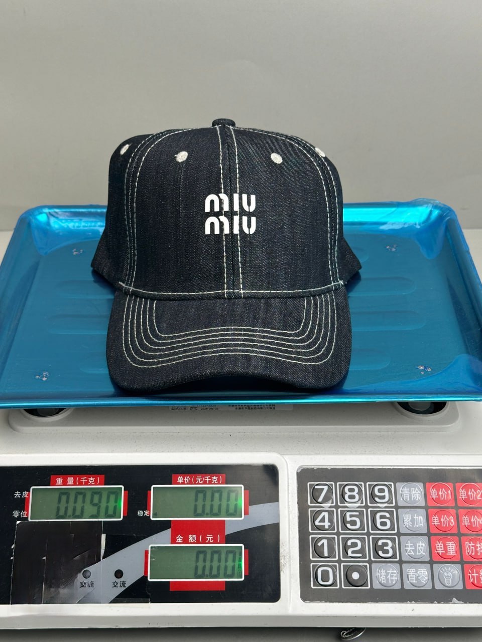 miumiu hat -4
