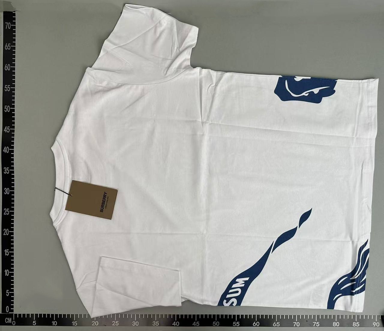 Burberry T-shirts -3