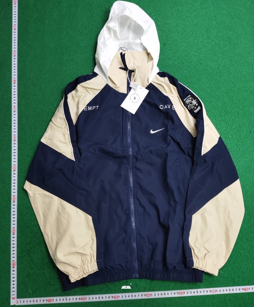 NIKE Zipper sport coat  -2