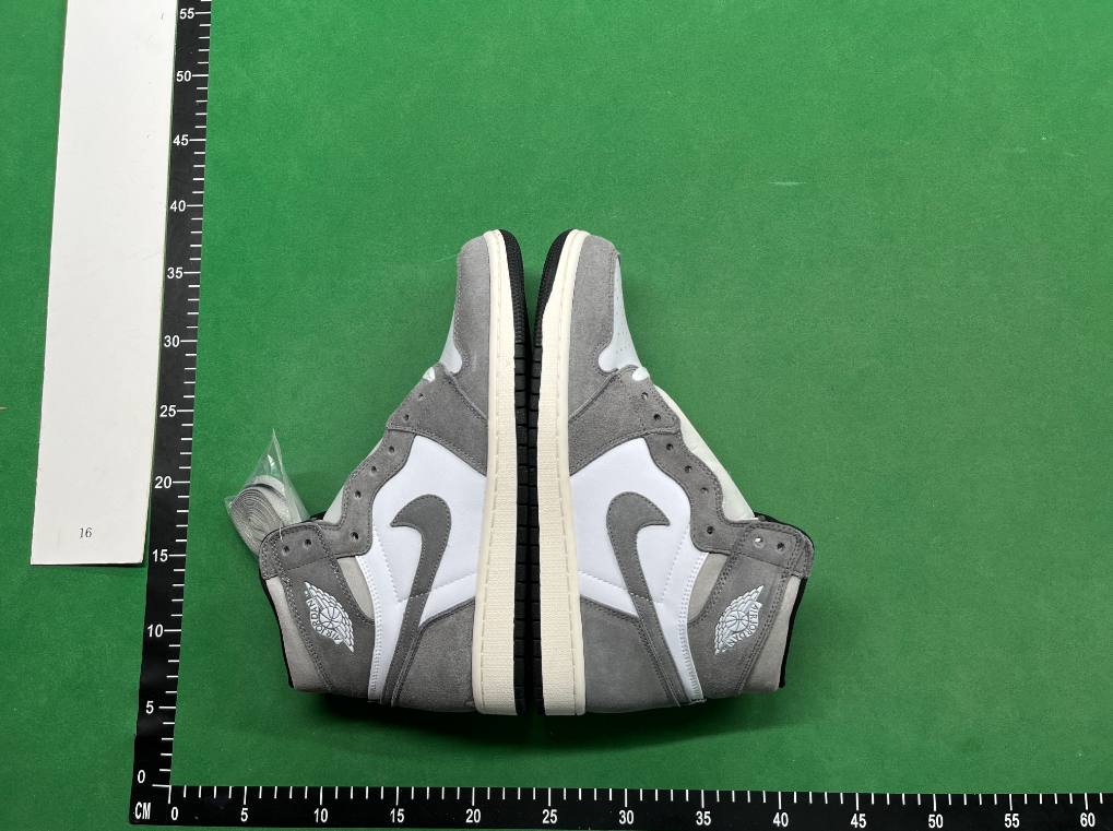 Jordan 1  -4