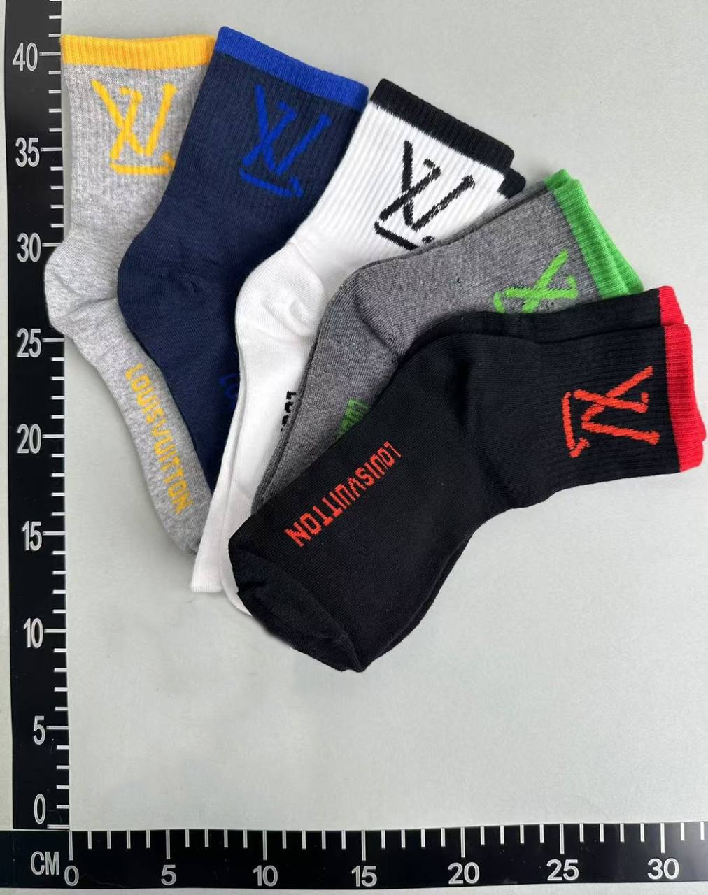 LOUIS VUITTON Socks  -2