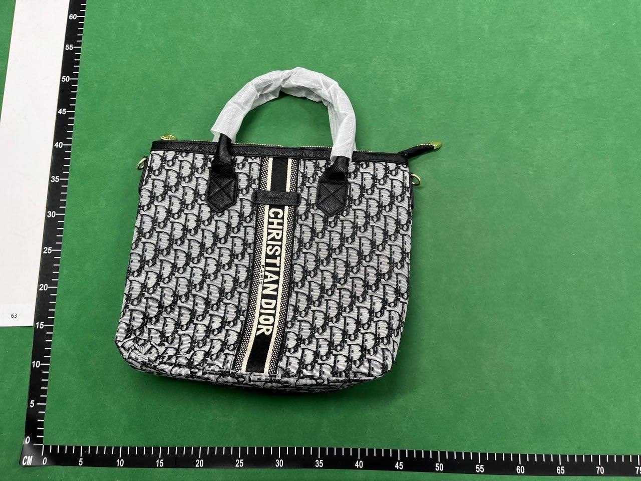 Dior bag  -3