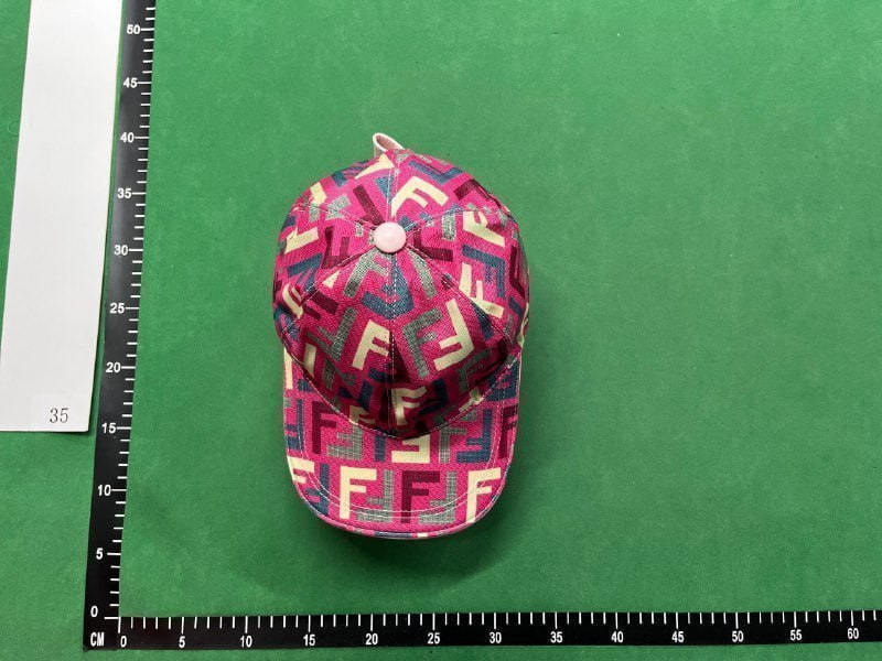 fendi cap  -2