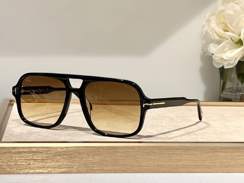 Tom Ford Sunglasses ( 32 + styles)  -4