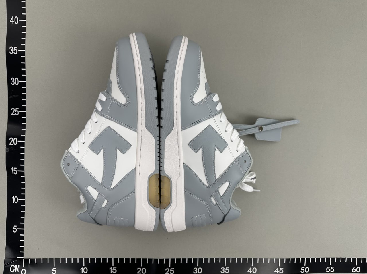 Off-White  -4