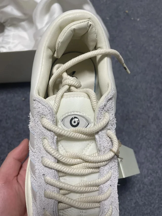 Adidas Bad Bunny  -2