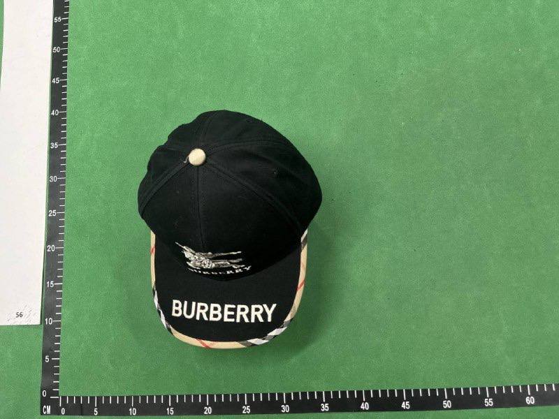  Gucci Burberry Hat   -3