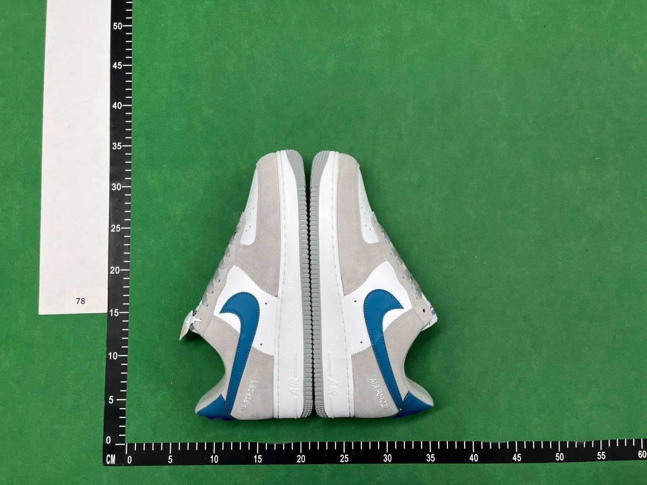 NIKE Air Force 1  -2